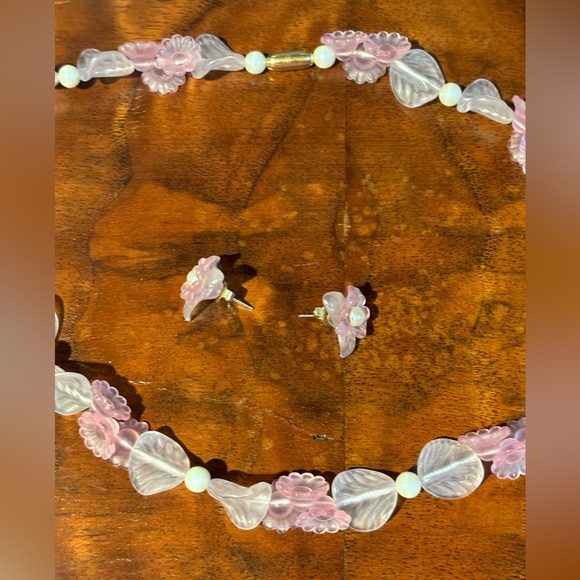 Avon Choker and Earring Set - Picture 3 of 7